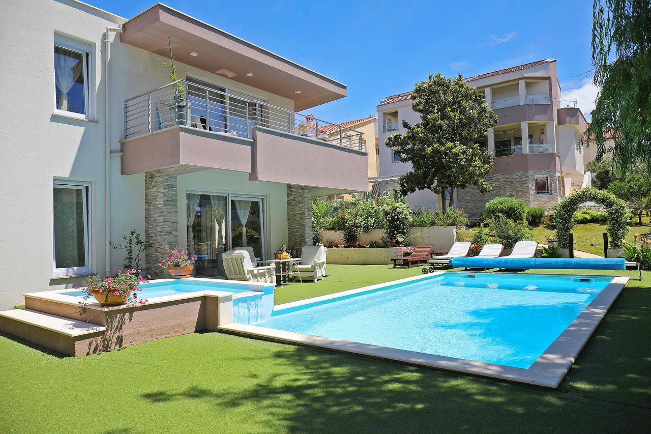Apartments Mirakul Zára Kültér fotó